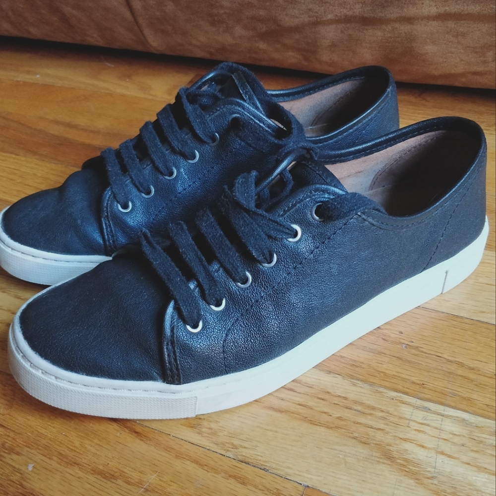 FRYE Sneakers, Low Lace, Black Size 7.5 ***